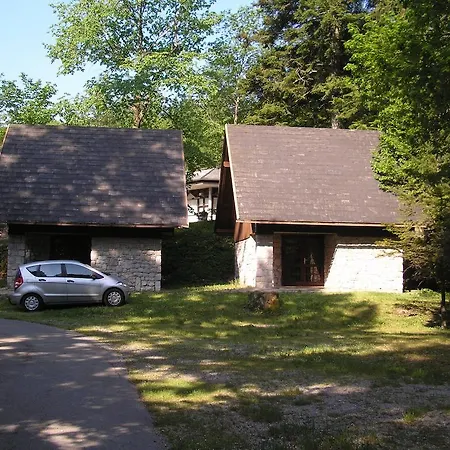 Camping Pivka Jama 2*