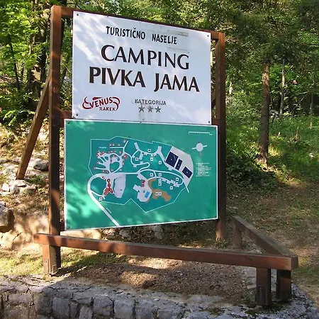 Camping Pivka Jama 2* Postojna