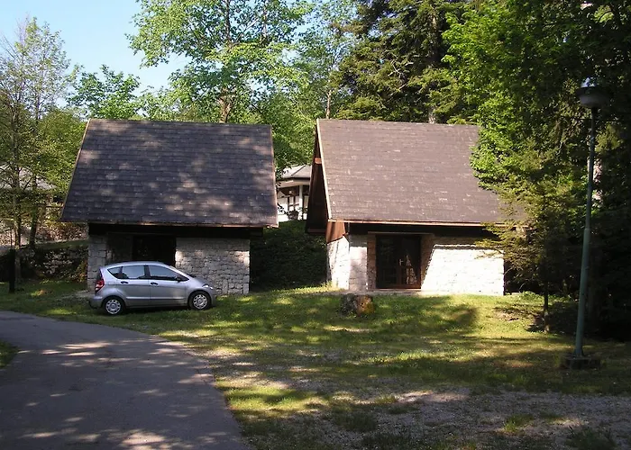 Camping Pivka Jama 2*